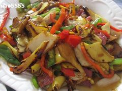 炒野山菌-白家寨子·山野白族菜(古城总店)