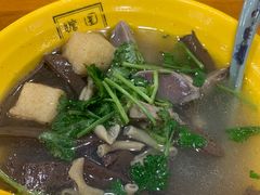 鸭血粉丝汤-瞻园面馆鸭血粉丝汤(老门东店)