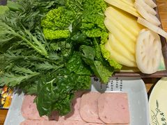 -菌之家·专业纯野生菌火锅·特色炒菌