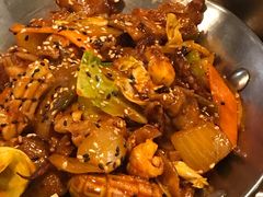 鱿鱼炒五花肉-富乐满韩国正宗炸鸡韩国料理(虹泉路店)