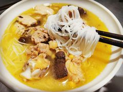 -文山荷鲜居(翠湖店)