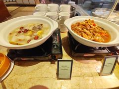 -大中华希尔顿酒店-念自助餐·嗨啤·小龙虾