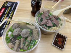 -牛师傅广式药膳牛骨汤美食(江南西店)