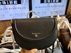 -广州周大福金融中心