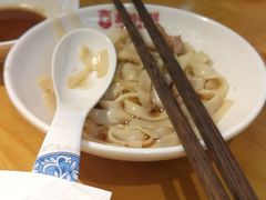 -呷佬·长沙手工米粉(金沙江路店)