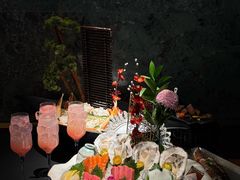 -蟹犇前•帝王蟹雪蟹(陆家嘴店)