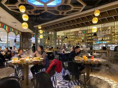 大堂-钱小奴海鲜自助黑金店(杭州滨江龙湖店)