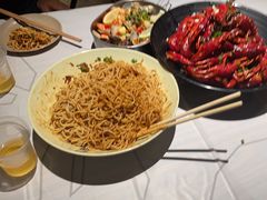 -巴厘龙虾·榜首油焖大虾(音乐学院·沿江酒馆店)