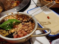 -喜悦小串丹东小黄牛海鲜烧烤大排档(民主广场店)