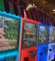 -菲菲羊乐园(临平银泰城店)