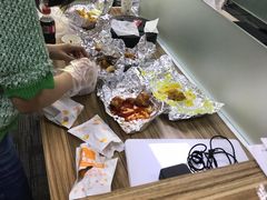 -沃尔玛(前山店)