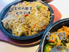 五花肉煎酸菜-米村拌饭(海林店)