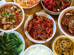 -老三样·美食研究中心(世贸路店)