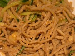-东口码头·烧鸽子·鱼头泡饼·地方菜(金鹰悦城店)