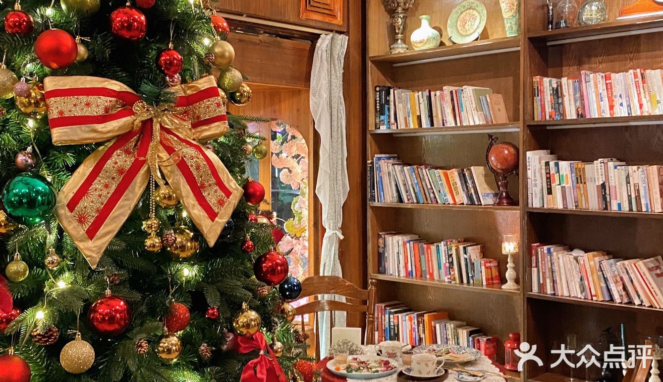 🎄终于感受到了惠州的圣诞氛围｜这家太好拍了
