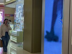 -杭州湖滨银泰in77