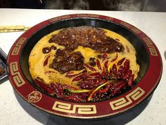 -大师兄酱骨火锅