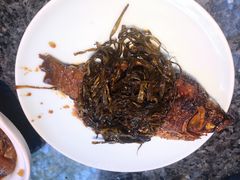 葱烤河鲫鱼-小城故事·地道宁波味(月湖盛园店)