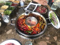 -园里串香牛肉串串火锅(新繁店)