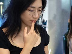 -斯普汇生蚝牛排馆(中骏世界城店)