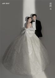 -至臻微拉婚纱摄影