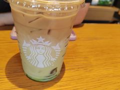 抹茶冻山系拿铁-星巴克(天津鲁能中心第三店)