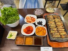 -釜山豚骨汤饭(芝罘万达广场店)