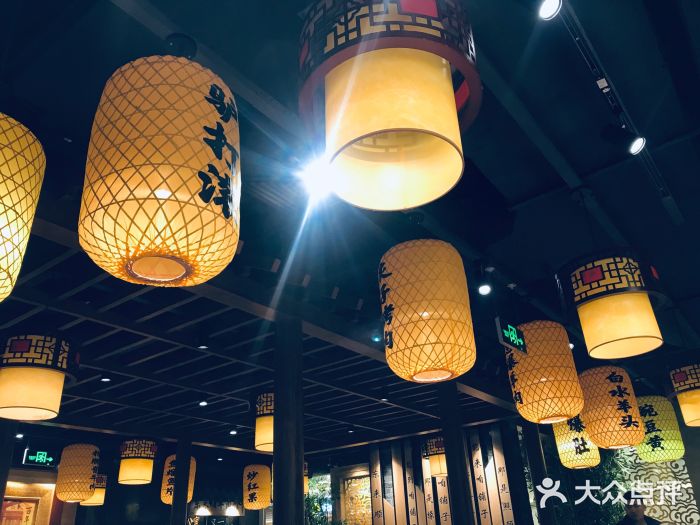 东来顺饭庄(apm总店)大堂图片