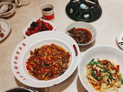 -味上湘菜馆(岳麓山店)