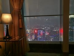 -南宁那莲豪华精选酒店-云霄酒廊·80楼高空城景酒吧