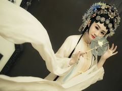 -九月鹰飞汉服摄影工作室