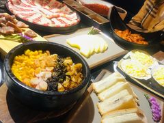 -鹤江桥·红油牛肉粉(SKP店)