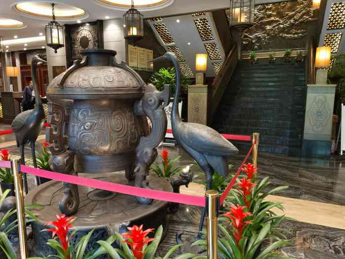 西苑跨湖楼大酒店