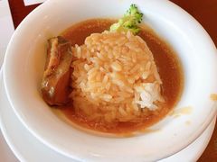 -荣誉国际酒店-云顶旋转餐厅