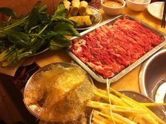 -月圆火锅(宁海东路二店)