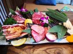 -明洞阿姨·韩式酱蟹烤肉·创意料理(三元桥店)