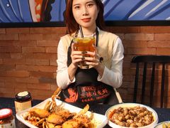 -三妹小龙虾·黄油蟹(华侨城总店)