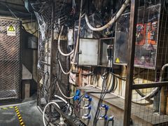 -屋有岛沉浸游戏旗舰店(中山公园店)