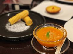 -玥轩YUE HIN(IFS国际金融中心店)