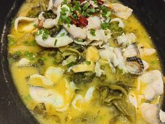 酸汤黑鱼片-皇城根·鲁菜济南菜·吊炉烤鸭·炒鸡鱼头(济南旗舰店)
