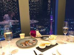 靠窗位-广州四季酒店·佰鲜汇·现代法餐