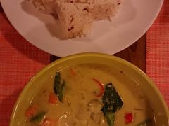 prawn椰奶青咖喱-Chalita Cafe & Restaurant