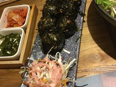 金枪鱼泡菜饭团-冰川延边料理·炭烤串(原小木屋店)