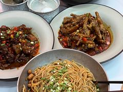 -粉观右江西鲜辣米粉(天地店)