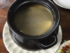野生菌鸡汤-民食香·腊排骨野生菌美食(木府店)