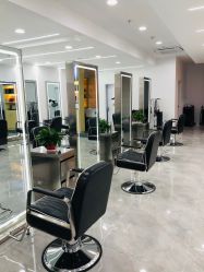 -Coo Hair salon