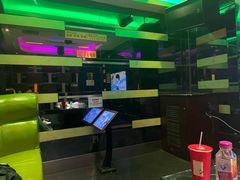 -糖果风尚KTV(犀浦店)