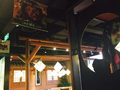 大堂-云海肴·汽锅鸡·云南菜(天山百盛优客店)