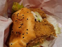 -塔斯汀中国汉堡(江南万达店)