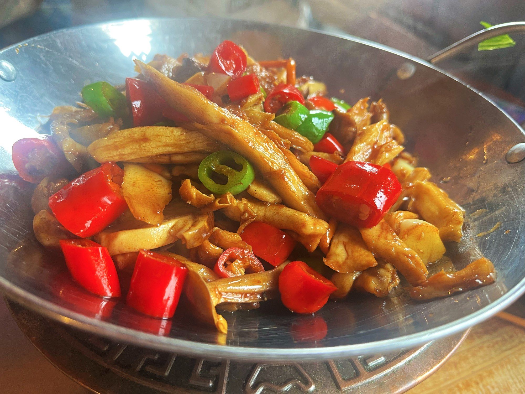 干锅野生菌超好吃的老菜馆